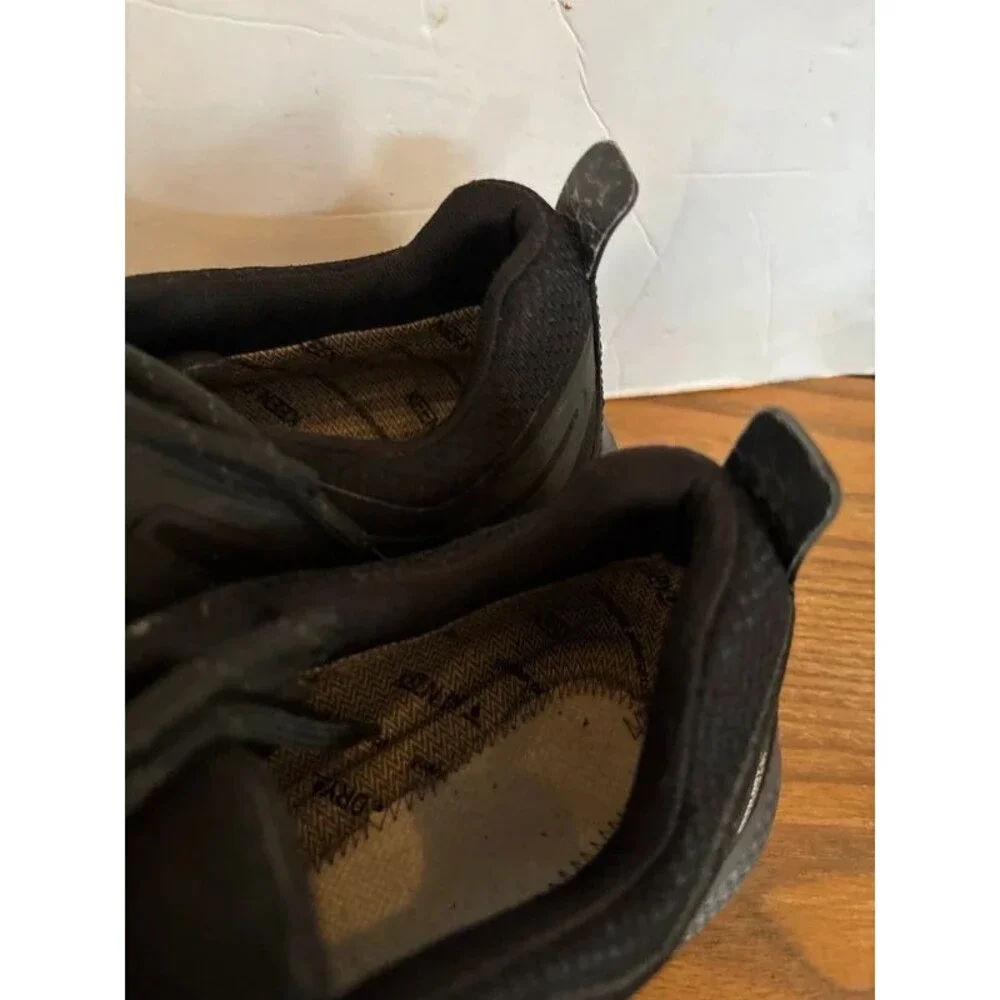 Keen these hiking